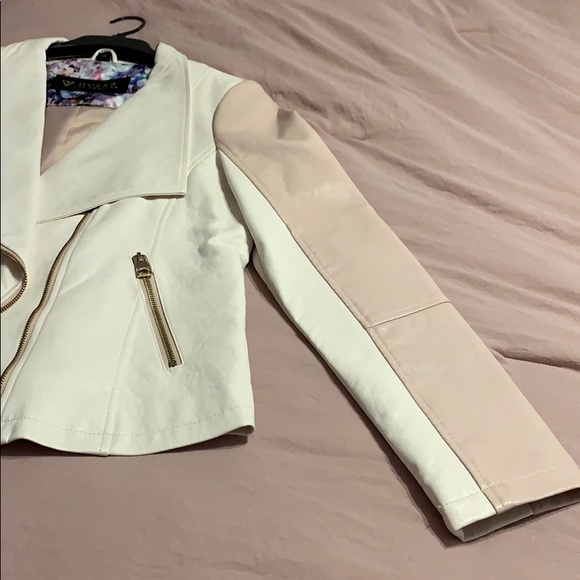 Guess pink and white leather jacket - Picture 2 of 7
